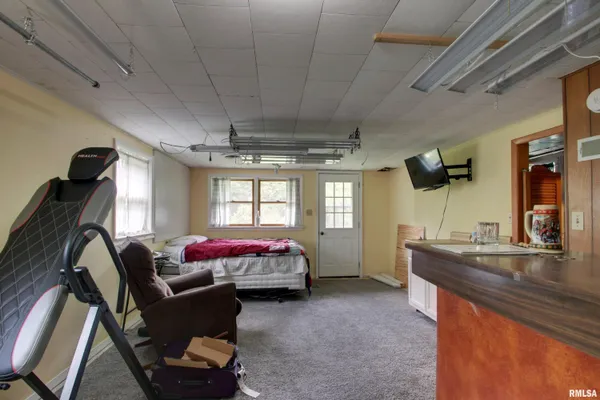 $145,500 | 1210 Shady Acres Lane, Quincy, IL 62305