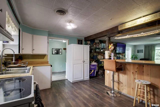 $165,000 | 1210 Shady Acres Lane, Quincy, IL 62305