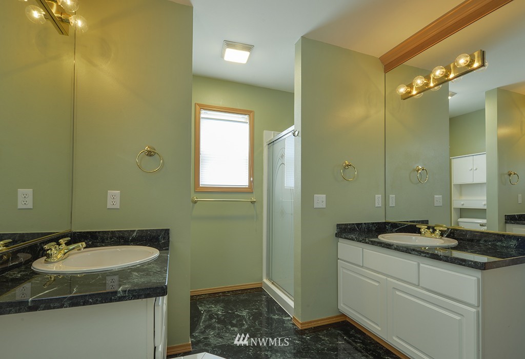 3507 Northeast 23rd Court Renton, WA 98056 - Photo 12 of 25 Gallery Image 12