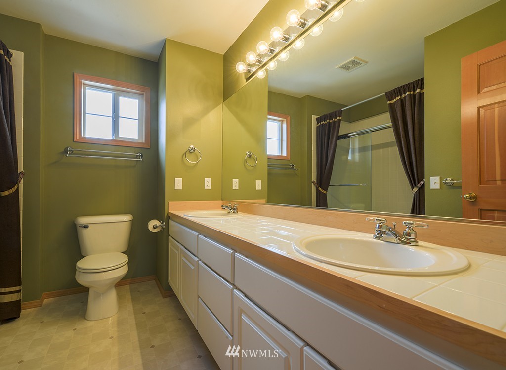 3507 Northeast 23rd Court Renton, WA 98056 - Photo 16 of 25 Gallery Image 16