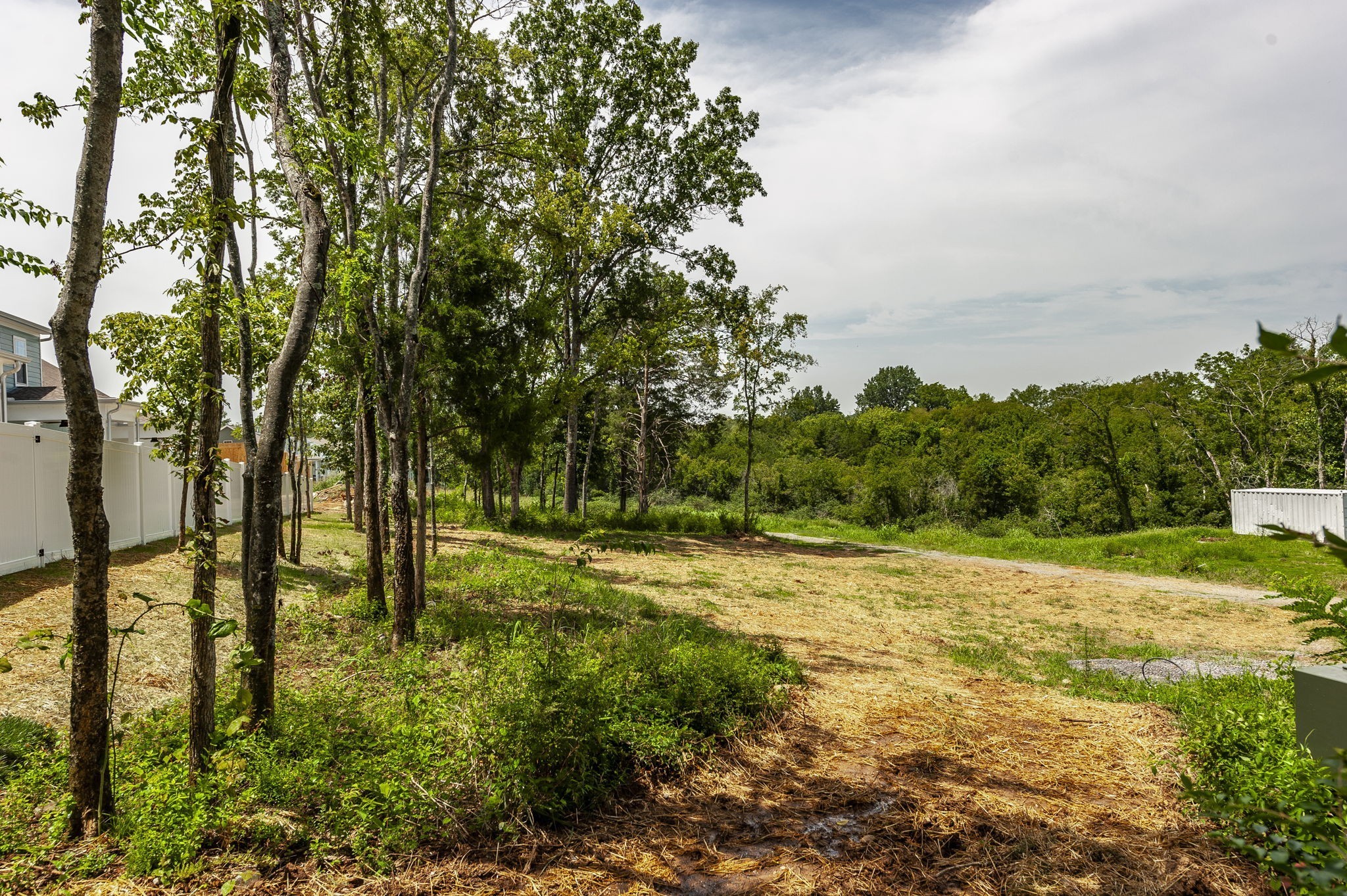 1144 Lock 4 Road, Unit B5 Gallatin, TN 37066 - Photo 20 of 24 The serene environment provides a peaceful retreat and abundant greenery enhancing the overall ambiance