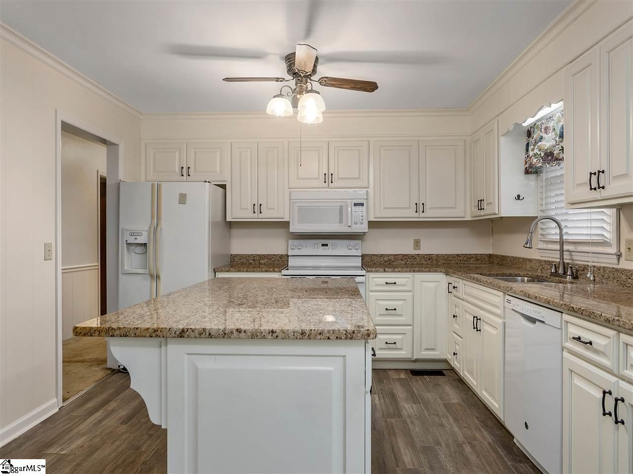 151 Shady Grove Road Cowpens, SC 29330 - Photo 8 of 31