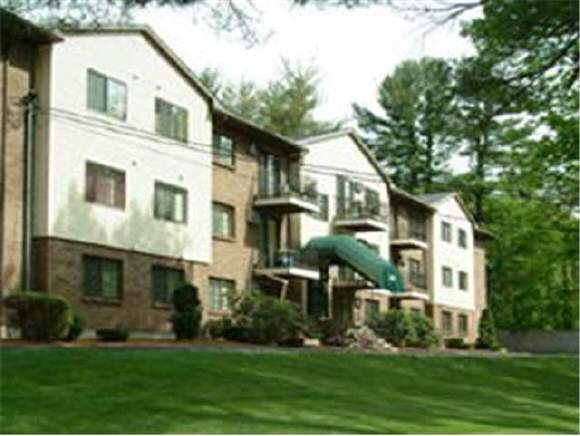 134-16 Mammoth Road, Unit 16 Hooksett, NH 03106 - Photo 1 of 1
