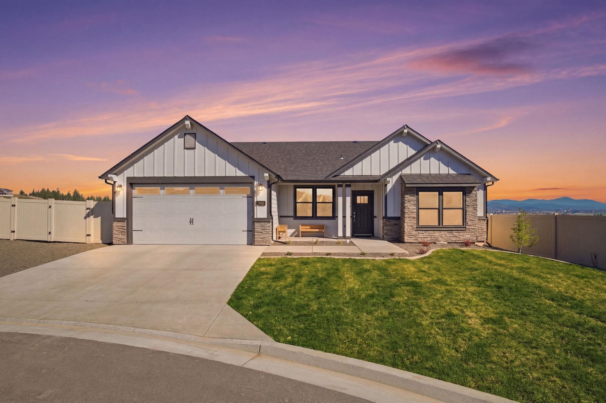 1500 South Moen Road Greenacres, WA 99016 - Photo 1 of 39