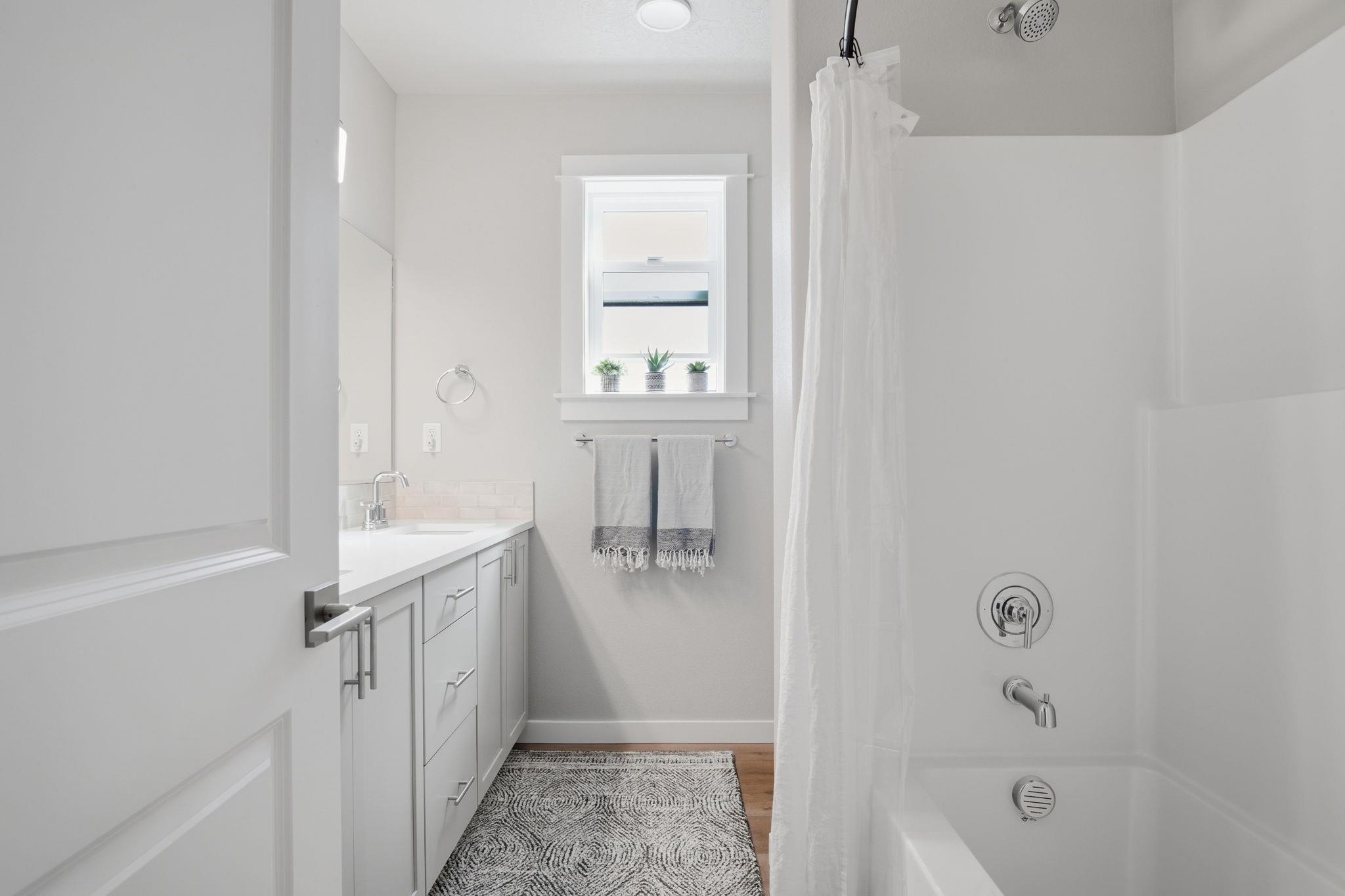 1500 South Moen Road Greenacres, WA 99016 - Photo 20 of 39