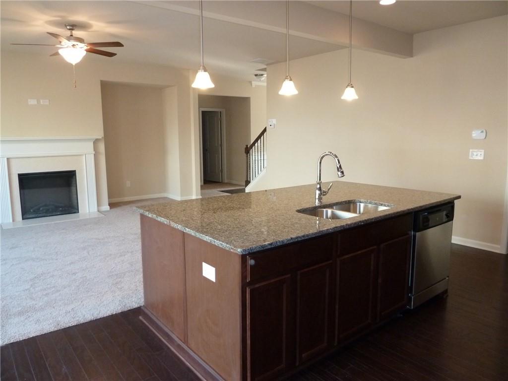 5740 Rialto Way Cumming, GA 30040 - Photo 4 of 15