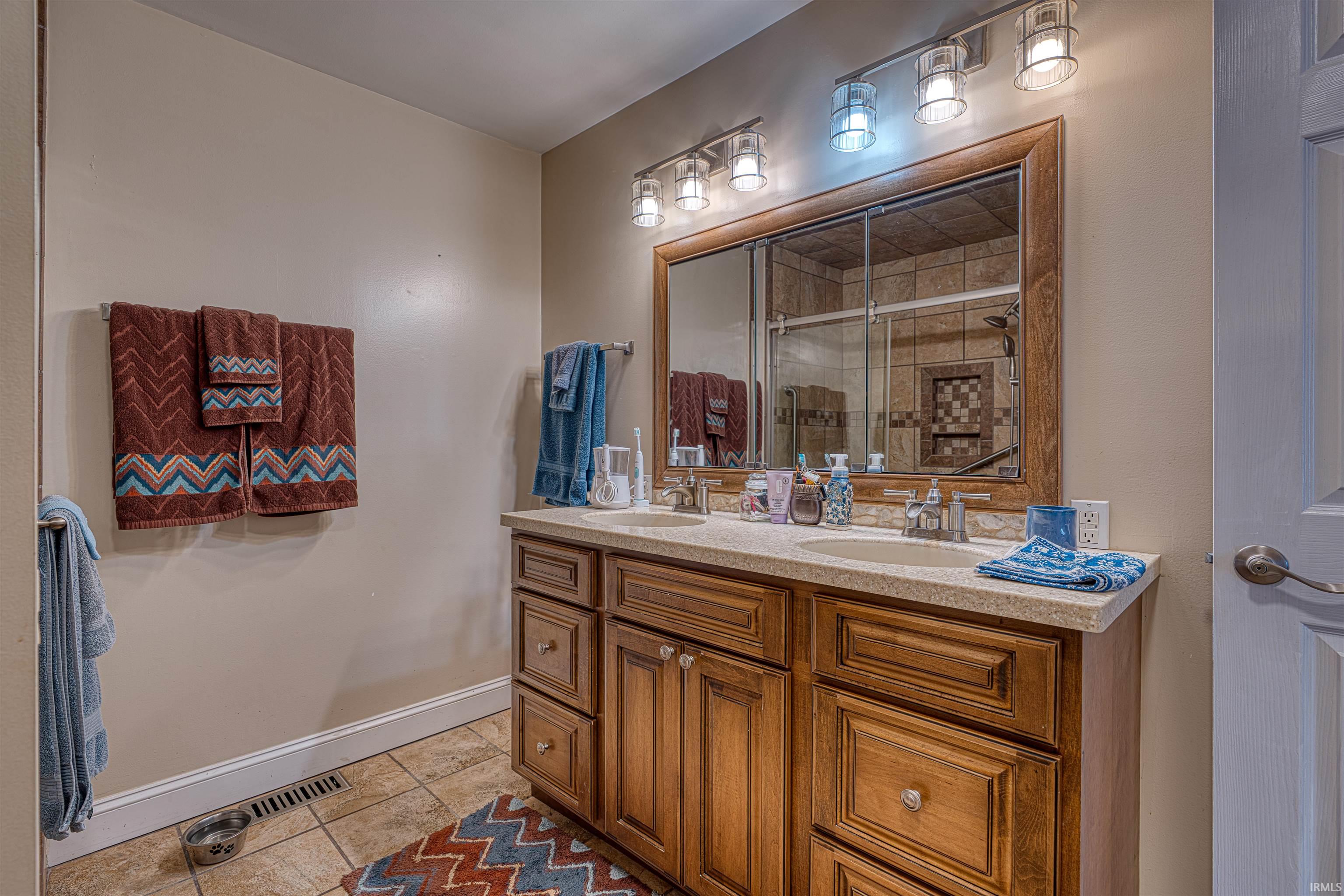 10401 Wolfinger Road Mount Vernon, IN 47620 - Photo 13 of 25