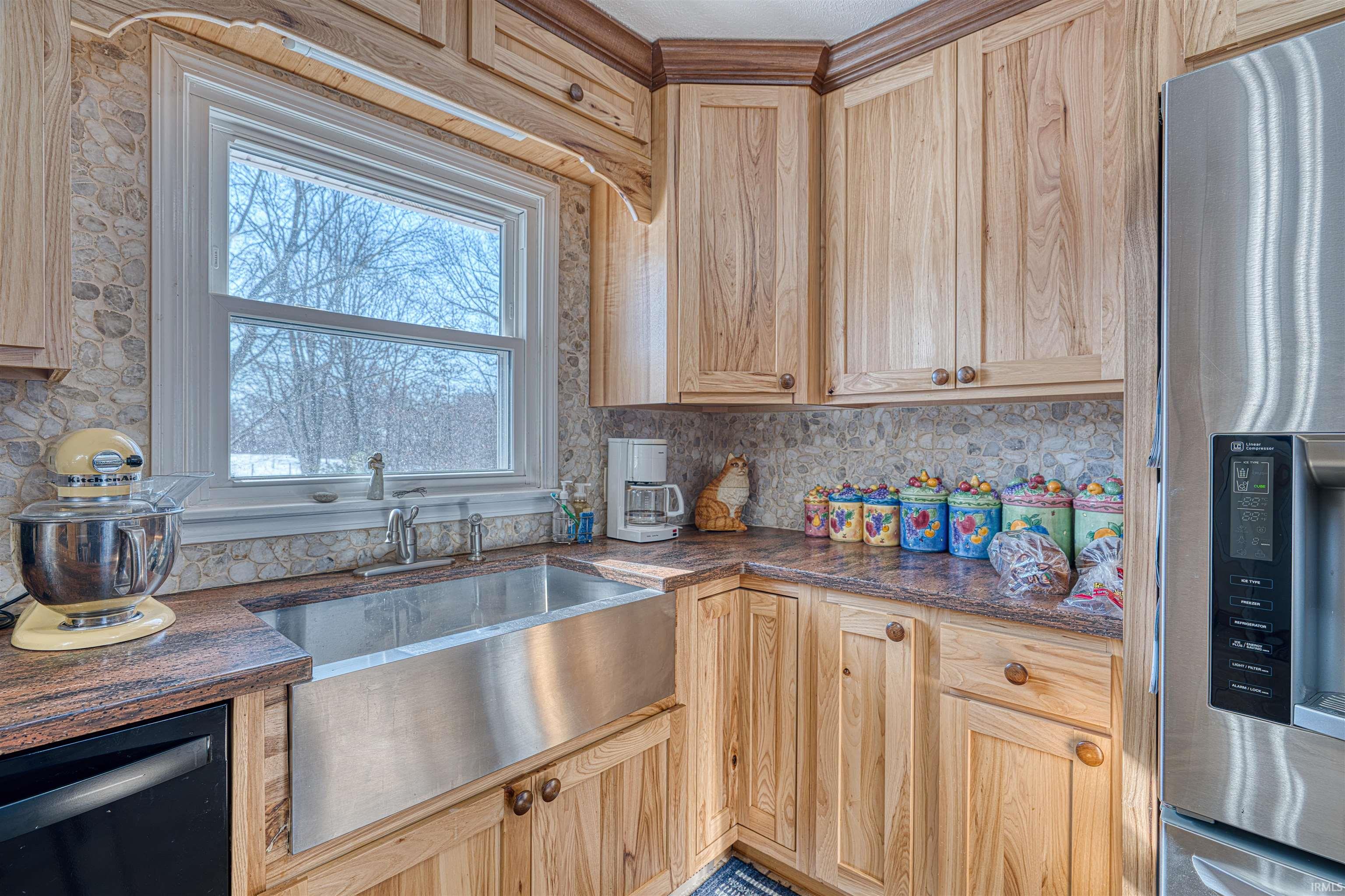 10401 Wolfinger Road Mount Vernon, IN 47620 - Photo 6 of 25