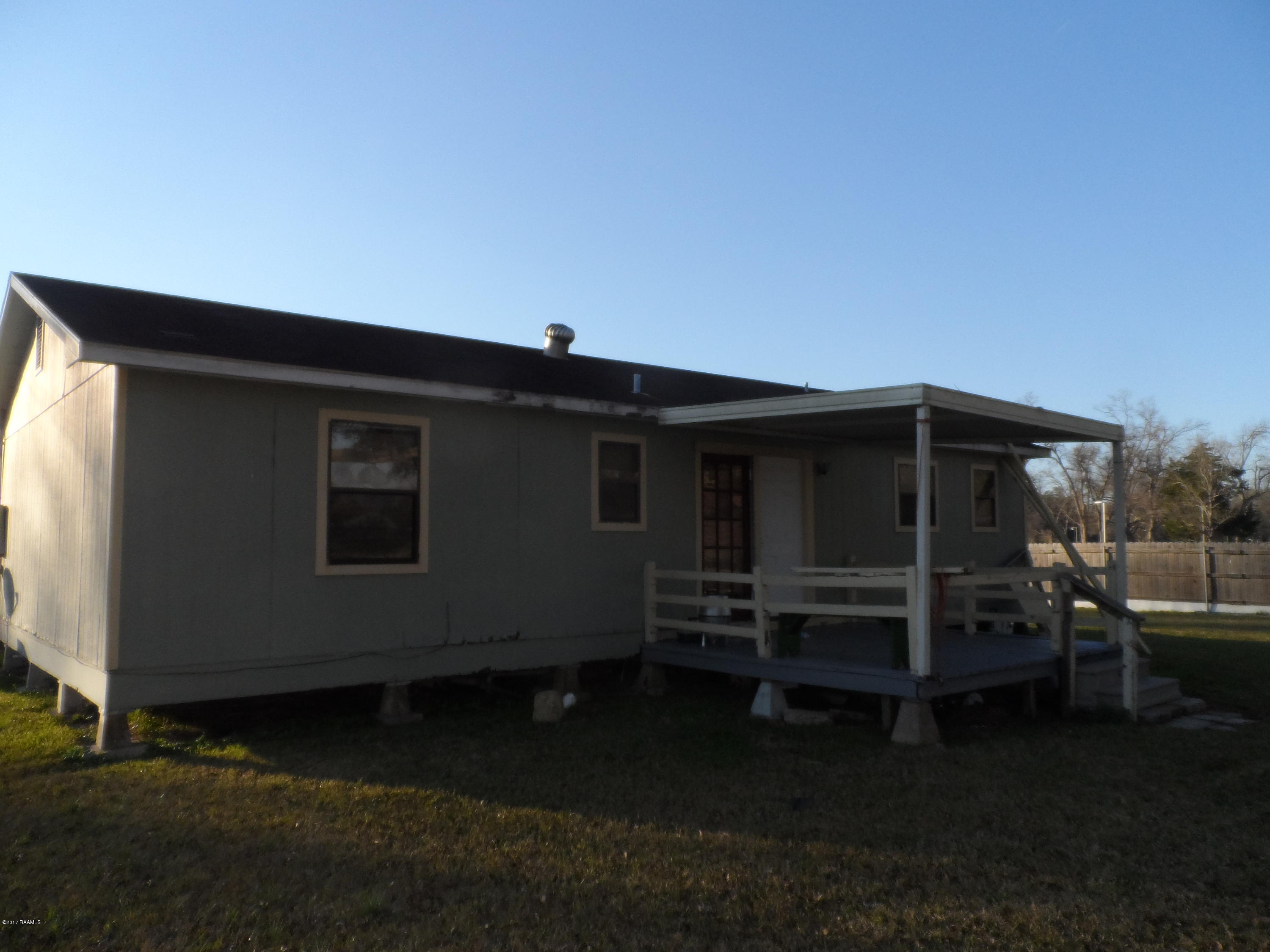 308 Jack Miller Road Ville Platte, LA 70586 - Photo 4 of 17 SAM_1922