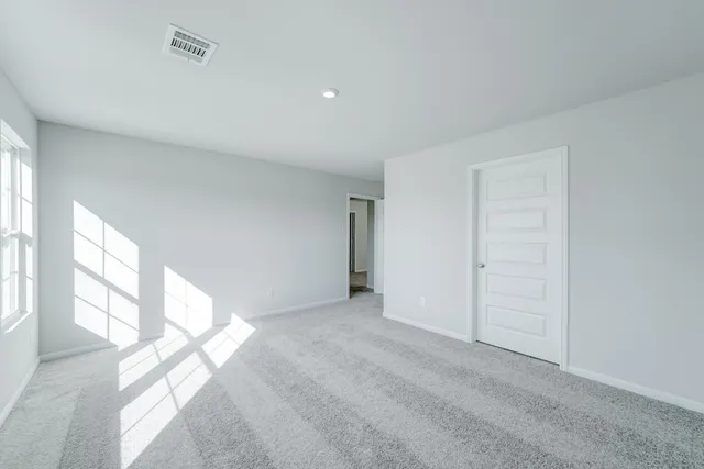 $284,990 | 1040 Greenspointe Avenue, La Grange, TX 78945