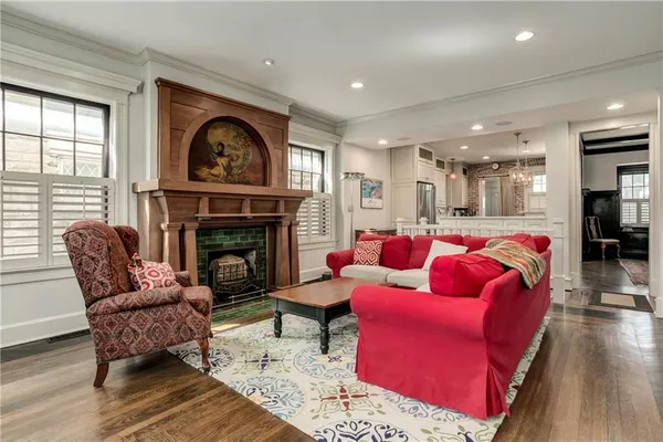 $810,000 | 3820 Campbell Street, Kansas City, MO 64109