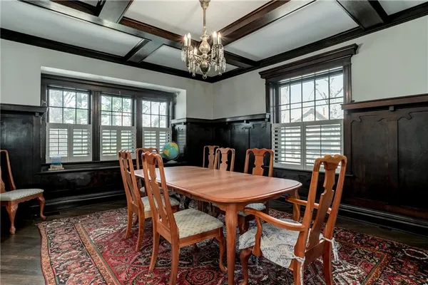 $810,000 | 3820 Campbell Street, Kansas City, MO 64109