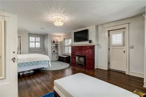 $810,000 | 3820 Campbell Street, Kansas City, MO 64109