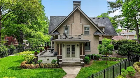 $795,000 | 3820 Campbell Street, Kansas City, MO 64109
