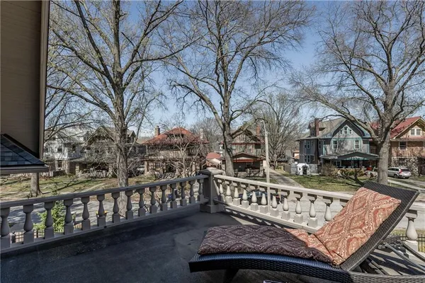 $810,000 | 3820 Campbell Street, Kansas City, MO 64109
