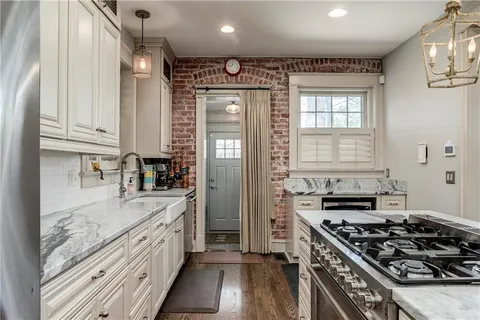 $795,000 | 3820 Campbell Street, Kansas City, MO 64109