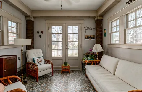 $795,000 | 3820 Campbell Street, Kansas City, MO 64109