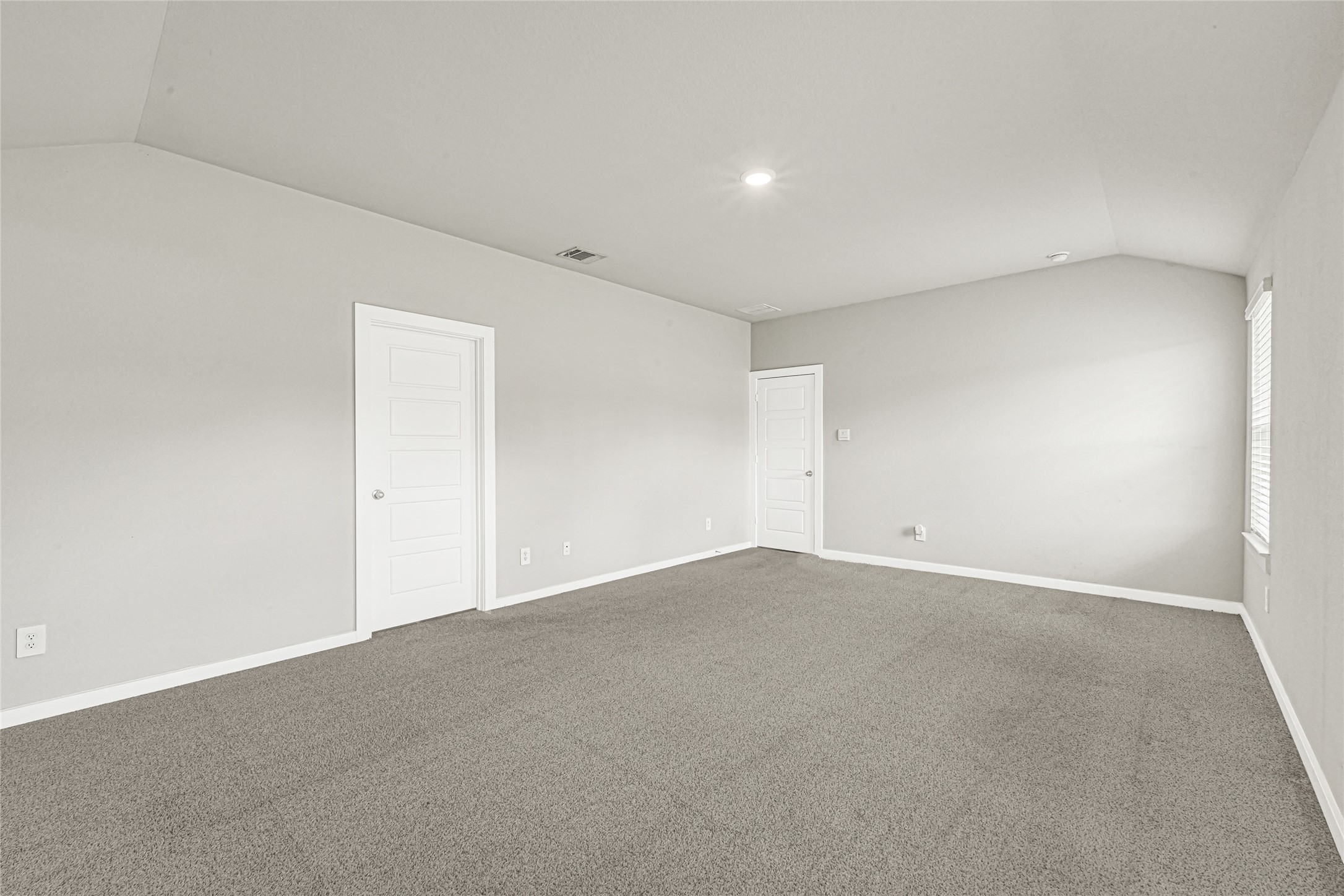 230 Alder Loop Anahuac, TX 77514 - Photo 11 of 21 Gallery Image 11