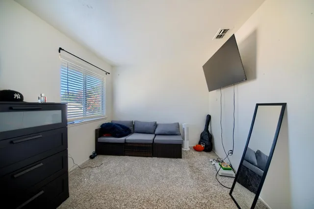 $499,500 | 719 Summit Lakes Way, Galt, CA 95632