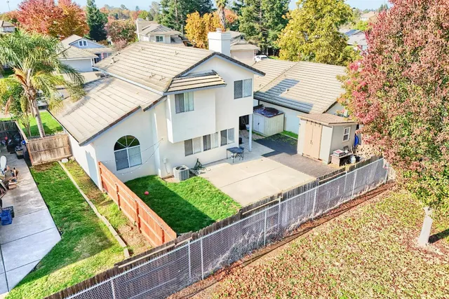 $499,500 | 719 Summit Lakes Way, Galt, CA 95632