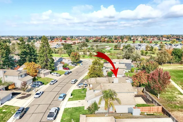 $499,500 | 719 Summit Lakes Way, Galt, CA 95632