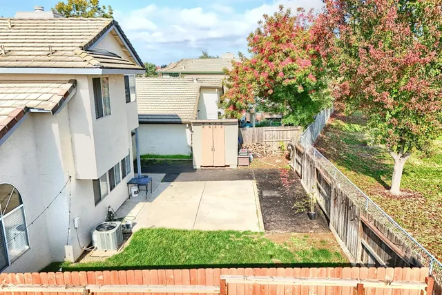 $499,500 | 719 Summit Lakes Way, Galt, CA 95632