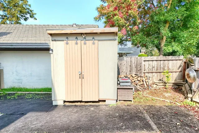 $499,500 | 719 Summit Lakes Way, Galt, CA 95632