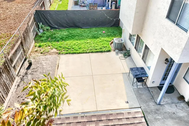 $499,500 | 719 Summit Lakes Way, Galt, CA 95632