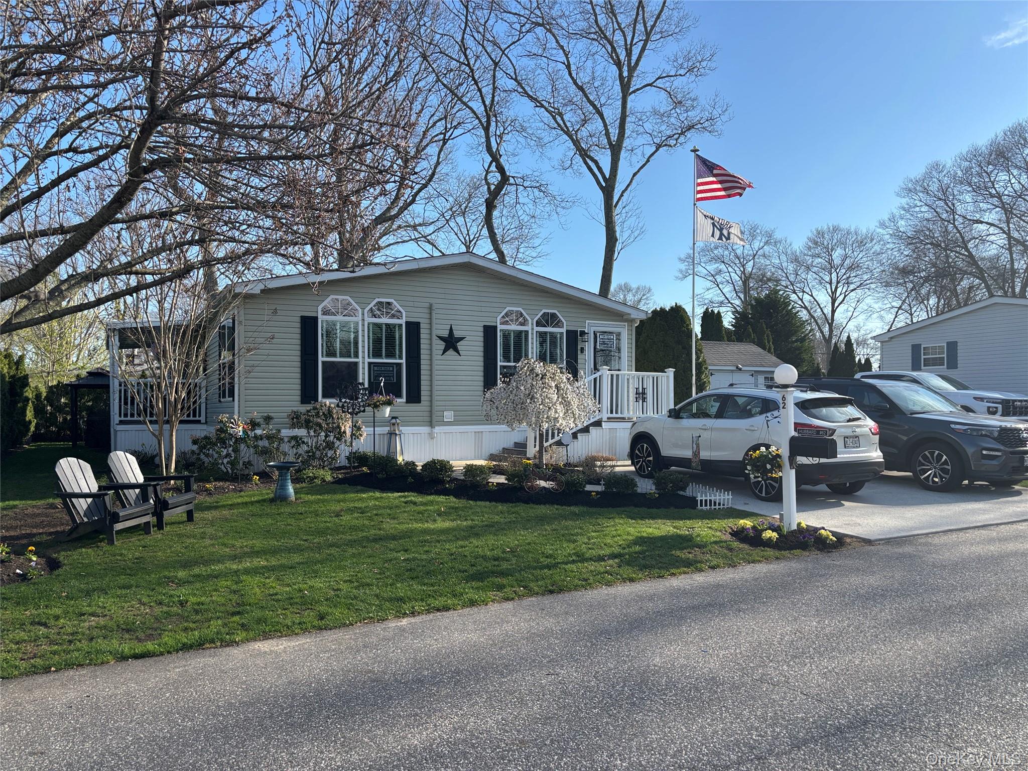 1661 Old Country Road, Unit 62 Riverhead, NY 11901 - Photo 2 of 36
