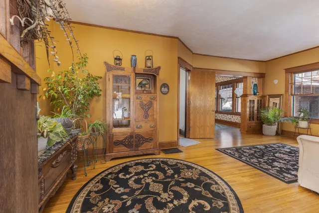 $304,900 | 1305 South Fell Avenue, Normal, IL 61761