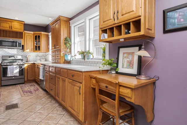 $304,900 | 1305 South Fell Avenue, Normal, IL 61761