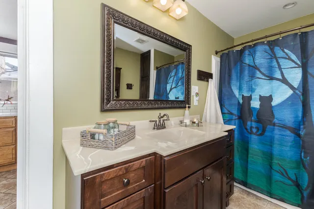 $304,900 | 1305 South Fell Avenue, Normal, IL 61761