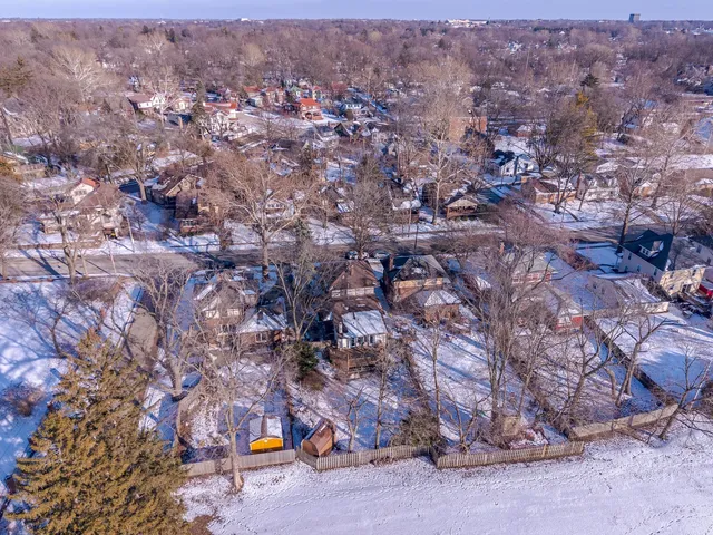 $304,900 | 1305 South Fell Avenue, Normal, IL 61761