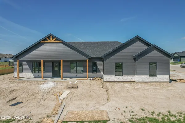 $379,900 | 4710 Ambassador Road, Ashland, MO 65010