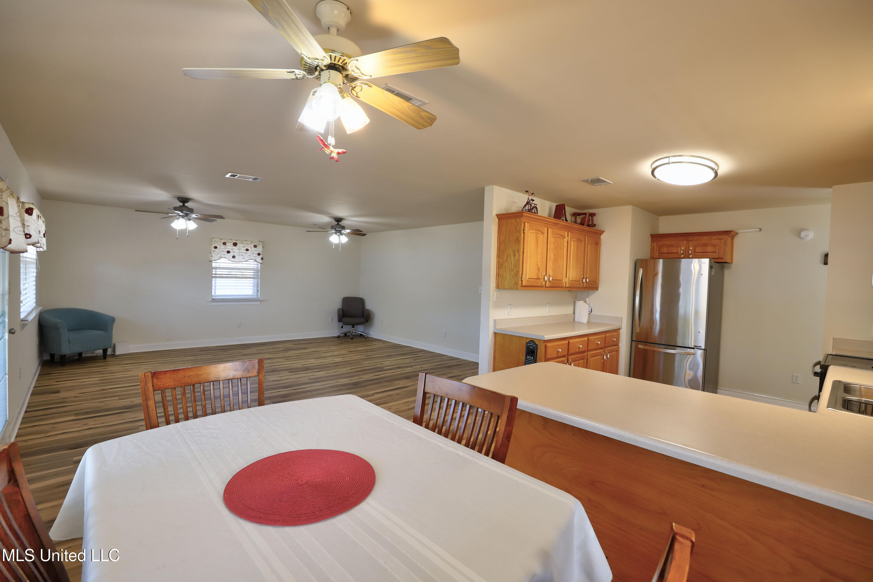 99 Hummingbird Drive Perkinston, MS 39573 - Photo 12 of 33 Dining Room