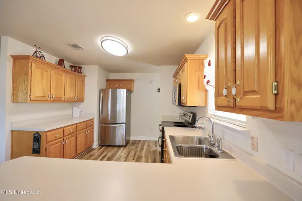 $269,900 | 99 Hummingbird Drive, Perkinston, MS 39573