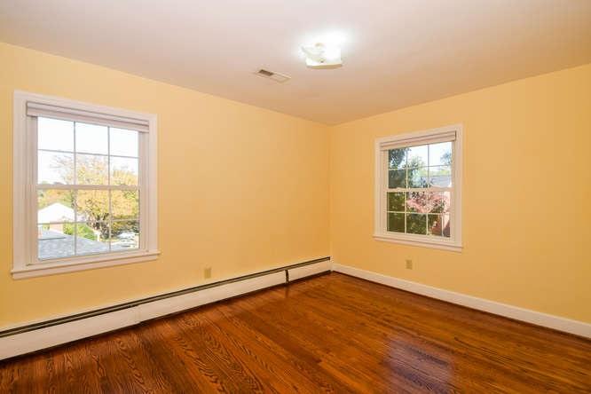 2227 Hunters Road Southwest Roanoke, VA 24015 - Photo 12 of 18 2227 Hunters Rd SW bedroom 2