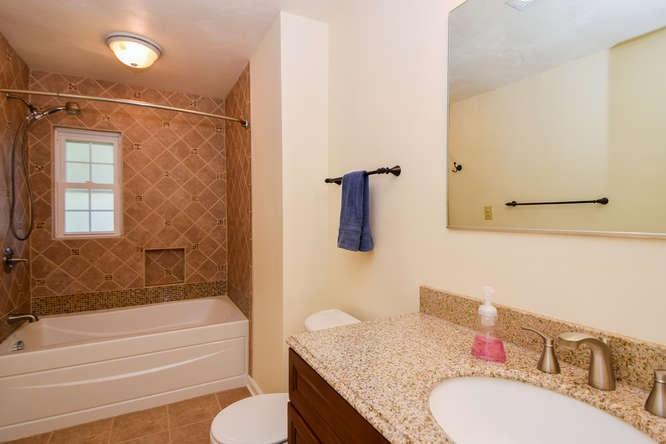 2227 Hunters Road Southwest Roanoke, VA 24015 - Photo 5 of 18 2227 Hunters Rd SW Hall bath