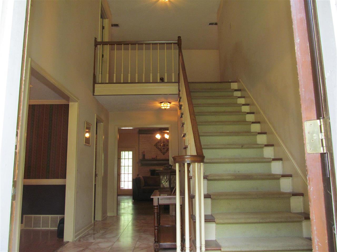 965 Walnut Bend Road Arlington, TN 38002 - Photo 2 of 25 Two story entry - great room straight ahead and dining room to the left.