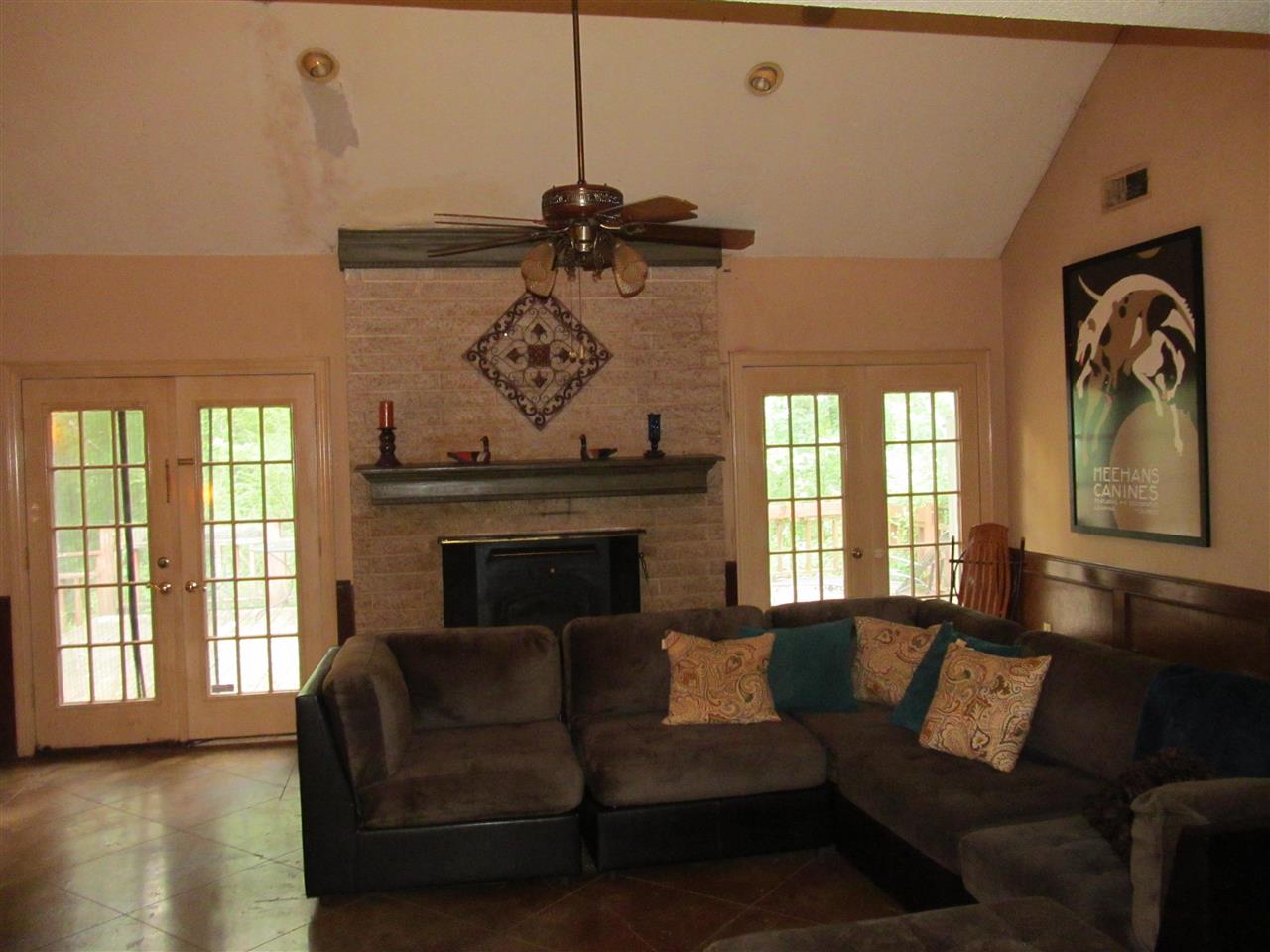 965 Walnut Bend Road Arlington, TN 38002 - Photo 6 of 25 Another view from the great room.