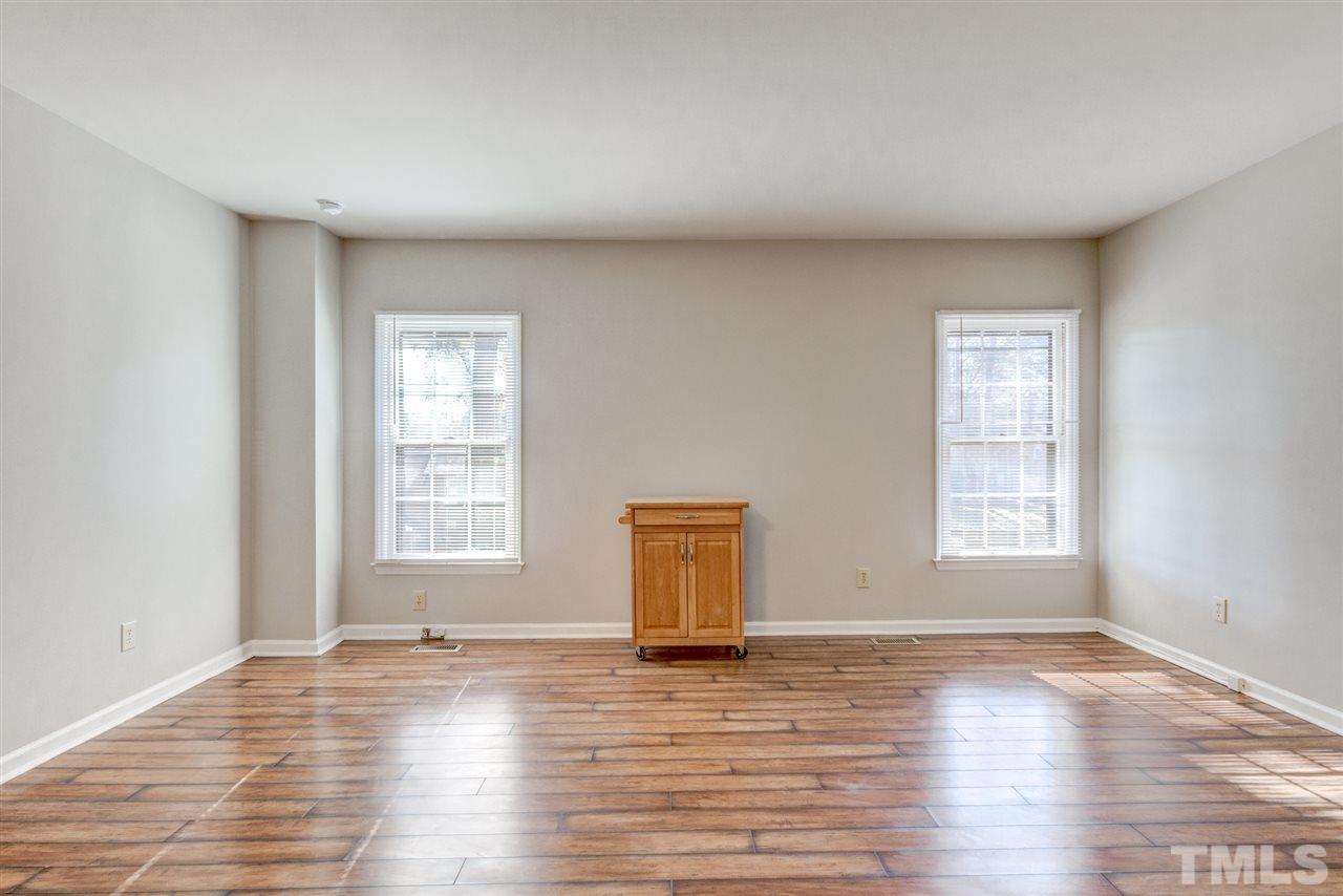 6175 Bushmills Street Raleigh, NC 27613 - Photo 8 of 30 Gallery Image 8