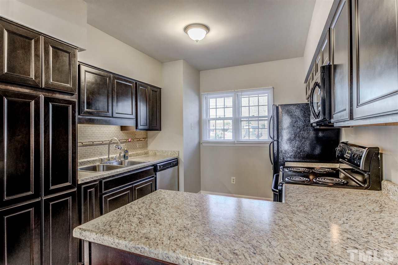 6175 Bushmills Street Raleigh, NC 27613 - Photo 10 of 30 Gallery Image 10