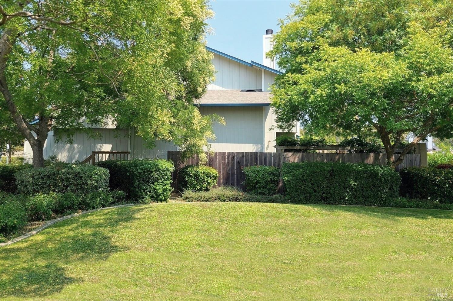 42 Meridian Circle Rohnert Park, CA 94928 - Photo 29 of 33 Gallery Image 29