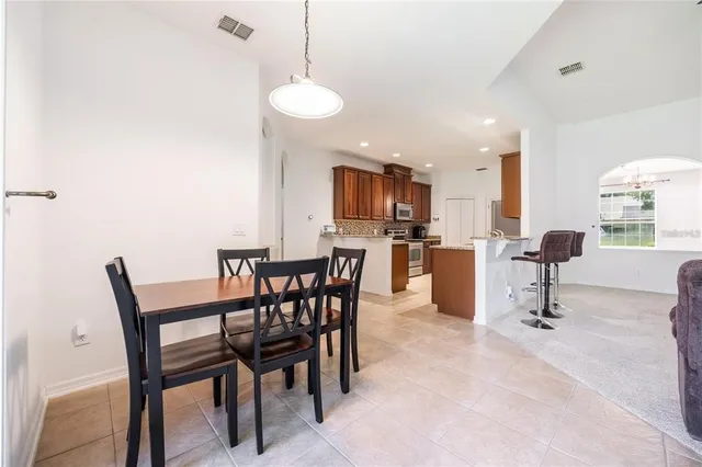 $475,900 | 2782 Cedar Knoll Drive, Apopka, FL 32712