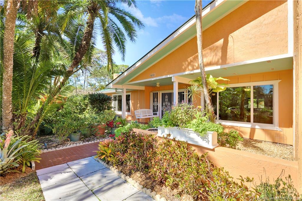 10941 Southwest Hawkview Circle Stuart, FL 34997 - Photo 8 of 36
