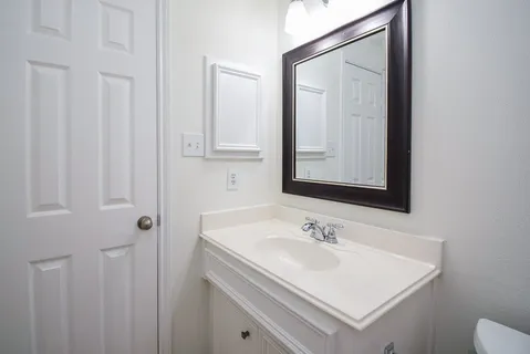 $2,650 | 1622 West 25th Street, Houston, TX 77008