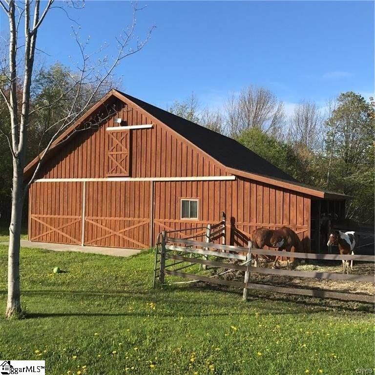 1581 County Road New Berlin, NY 13411 - Photo 4 of 29 Gallery Image 4