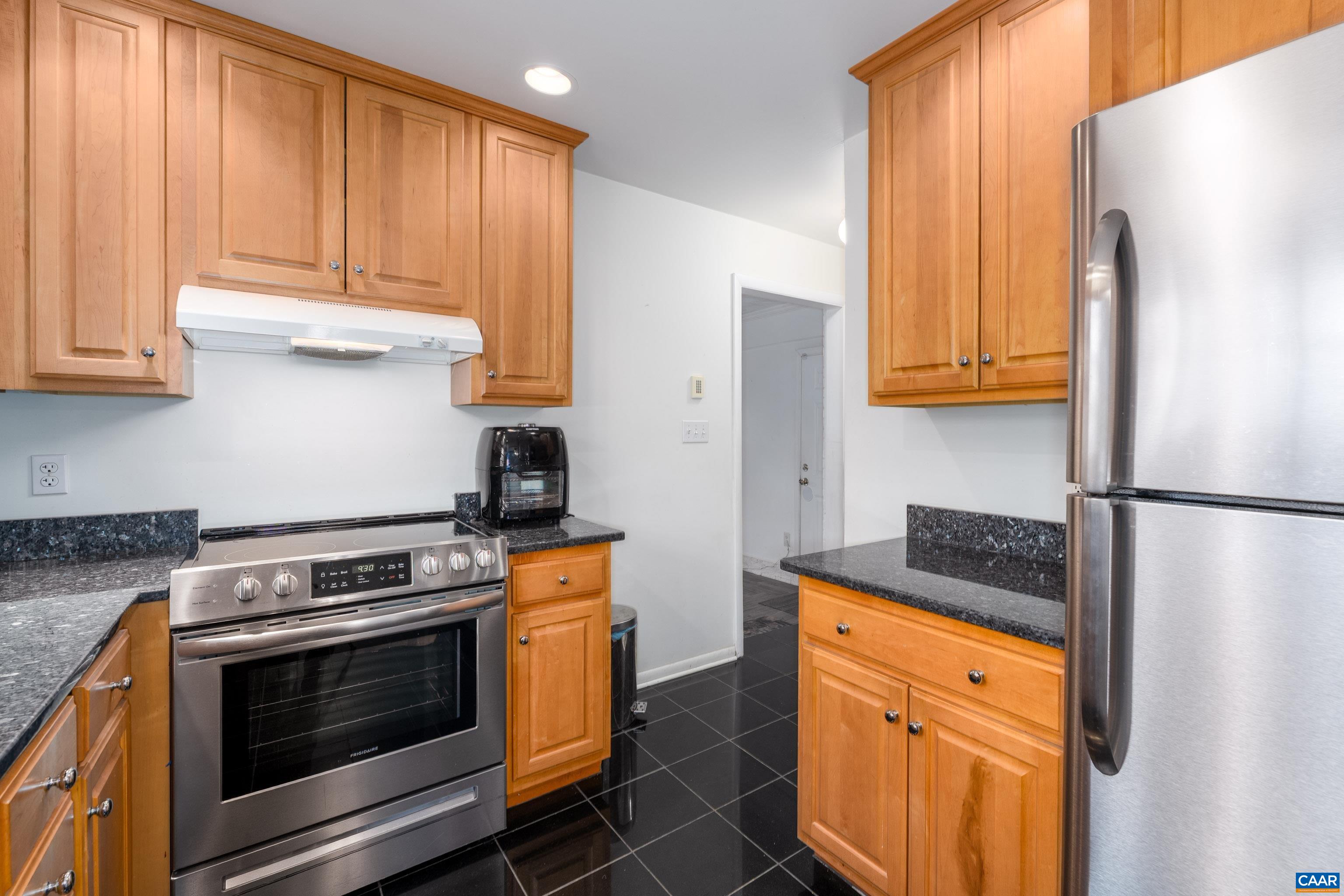 150 North Bennington Road Charlottesville, VA 22901 - Photo 14 of 35 gourmet kitchen