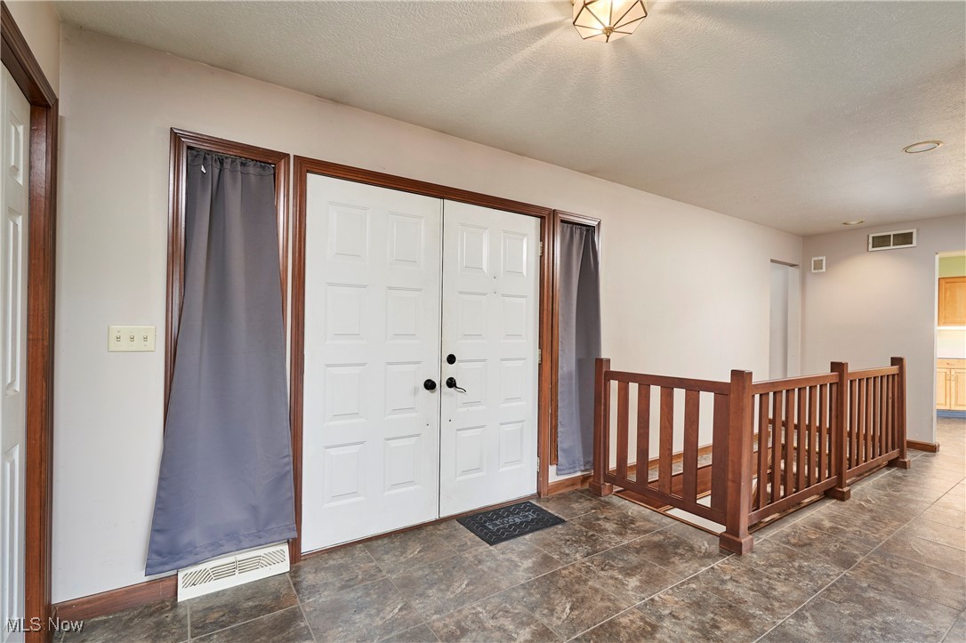 4196 Webb Road Ravenna, OH 44266 - Photo 12 of 29