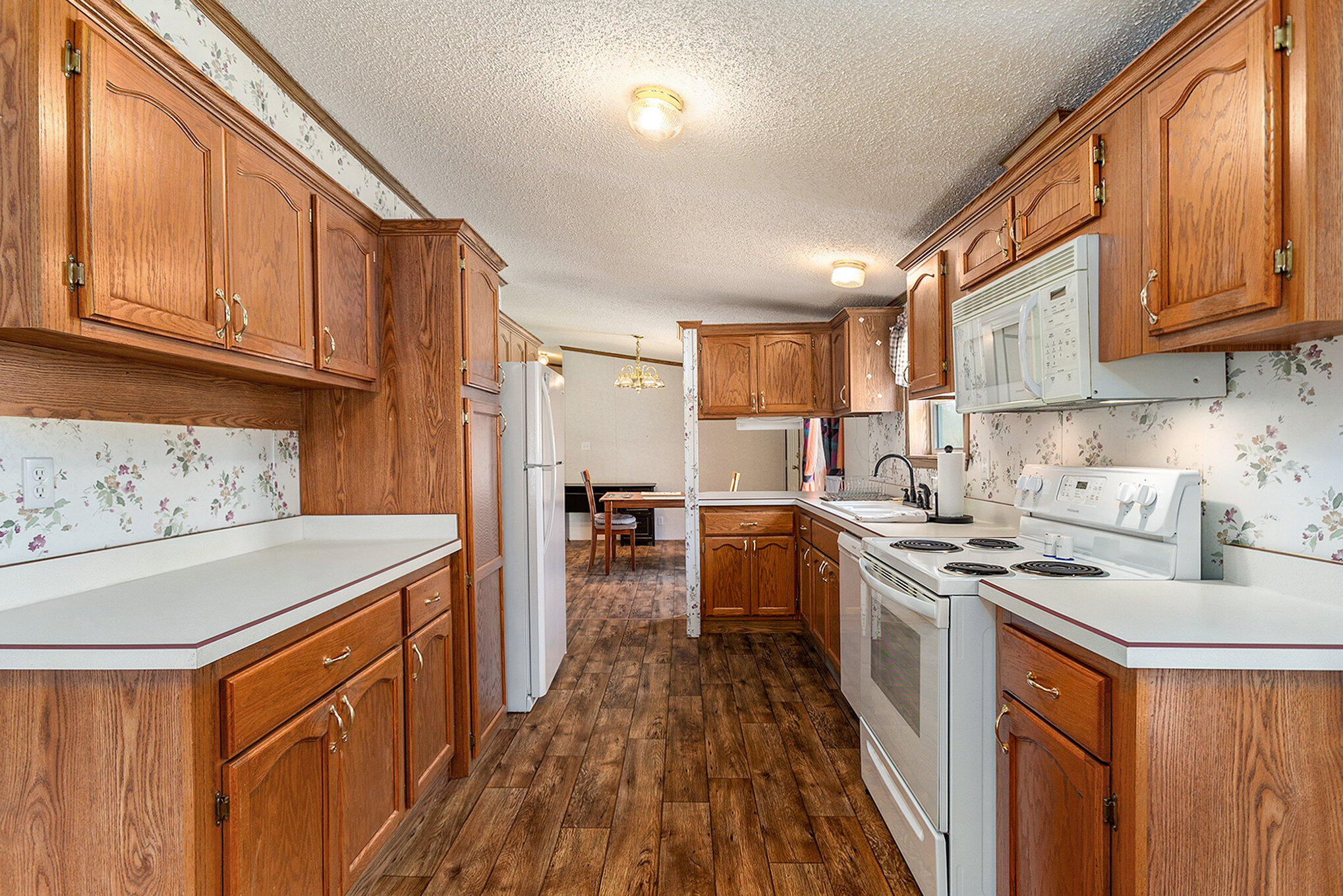 697 Tuttle Road Union City, MI 49094 - Photo 11 of 29 024_697_tuttle_rd_union_city_mi_49094-5